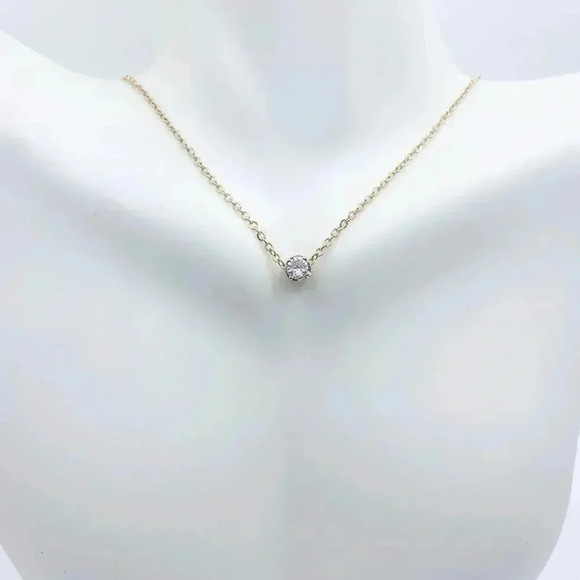 Solitarie Cubic Zirconia Necklace - Picture 4 of 6